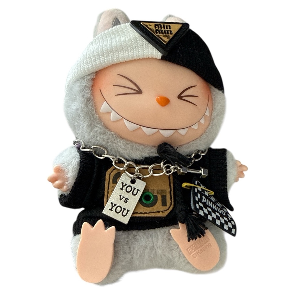 Labubu Clothes NIP Hoodie, Bandanna and Chain Necklace